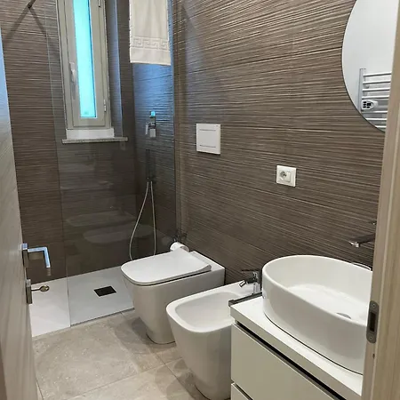 招待所 365 贾迪尼-纳克索斯